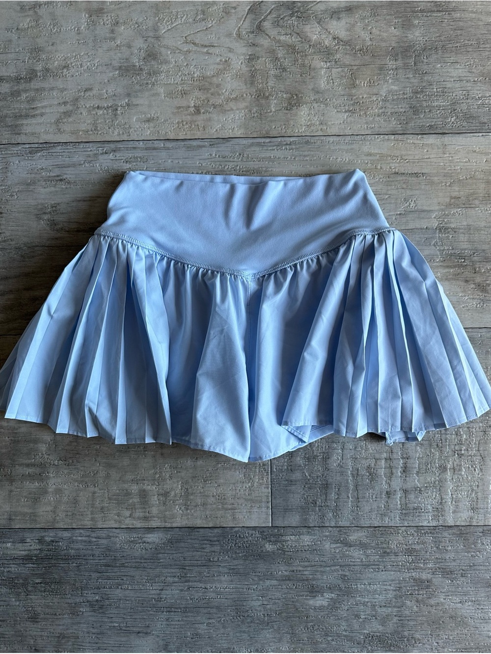 OFFLINE by Aerie Pleated Flowy Shorts Light Blue Size M